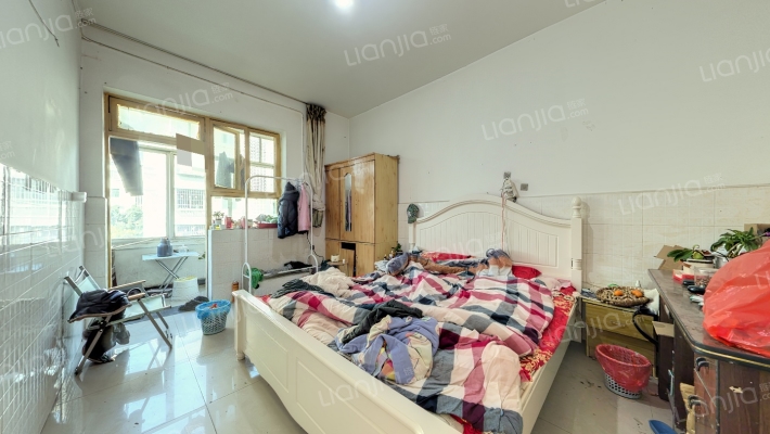 地震局家属院二手房实景图