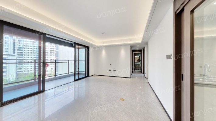 万科清水甲第致远二手房实景图