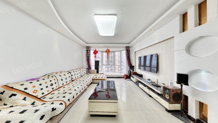 逸景湾二手房实景图