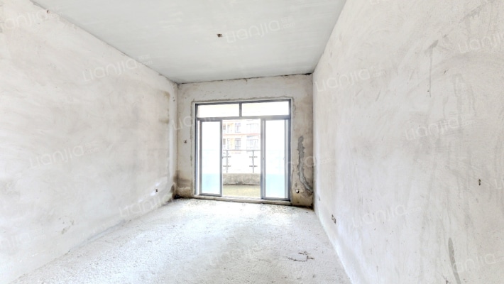 腾飞广场二手房实景图