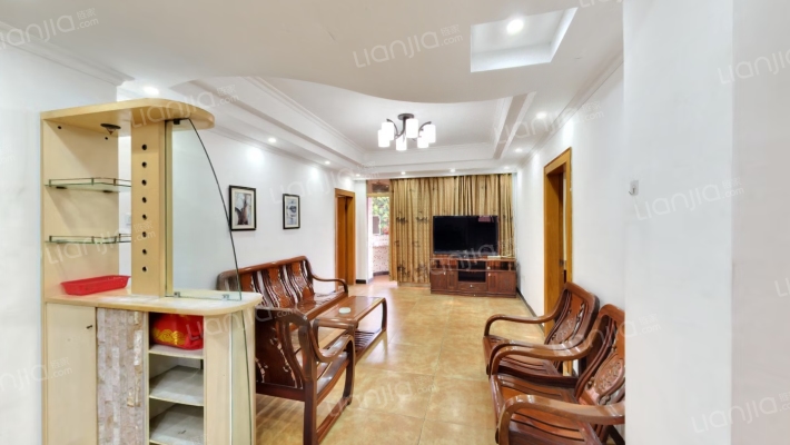 碁龙西路二手房实景图