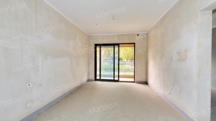 绿城诚园二手房实景图