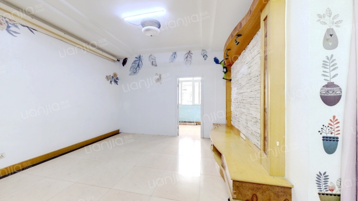 鸿泰佳园二手房实景图