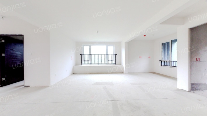 九龙仓雍景山二手房实景图