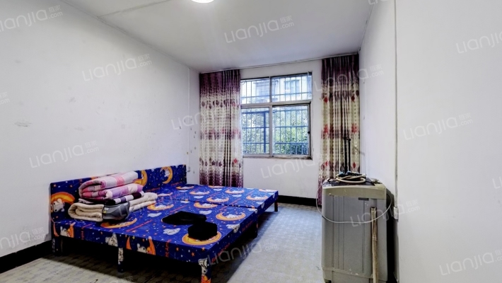 汽车南站宿舍二手房实景图