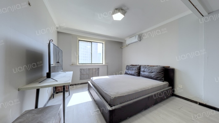 亚美大厦二手房实景图