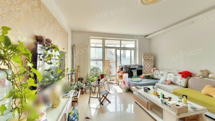 逸东花园二手房实景图
