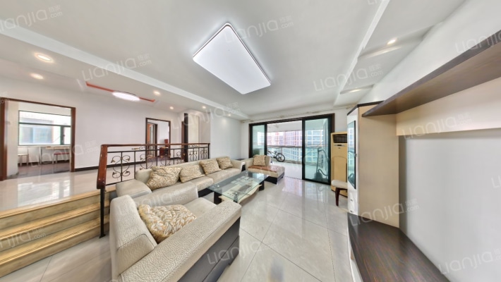 王府花园二手房实景图