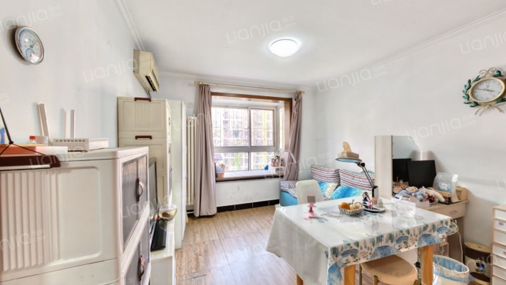 翠成馨园A区二手房实景图