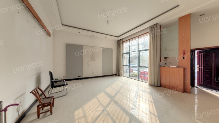 湘龙家园怡游苑二手房实景图