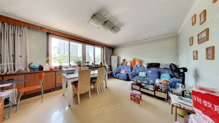 伊河路50号二手房实景图