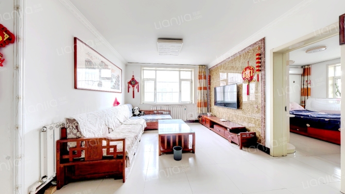 三三公寓二手房实景图