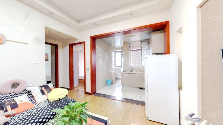 西锦国际一期二手房实景图