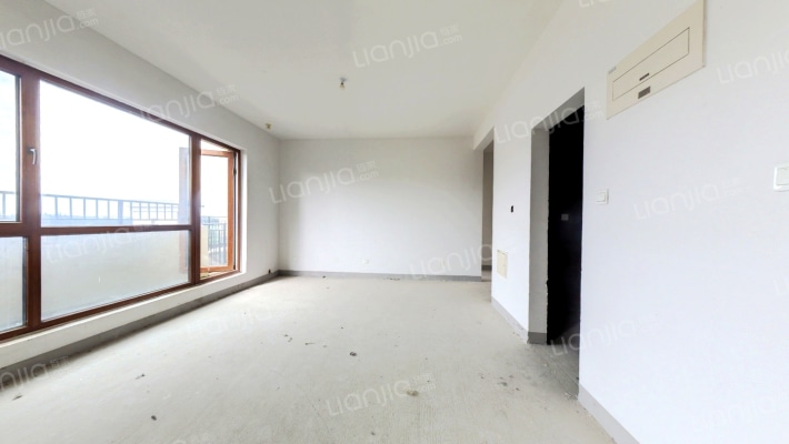 高铁新干线 3室2厅 南 北-客厅