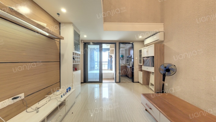 恒大文化旅游城四期二手房实景图