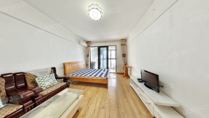 光谷8号二手房实景图