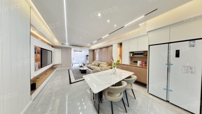 凯斯顿华府二手房实景图