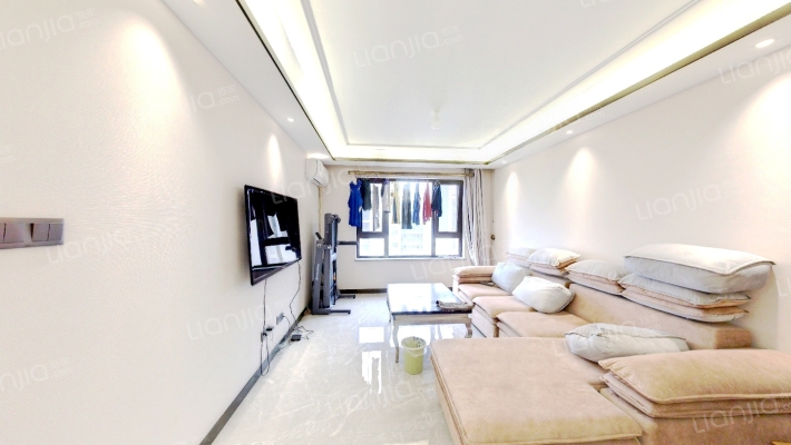 中海和平之门天际二手房实景图