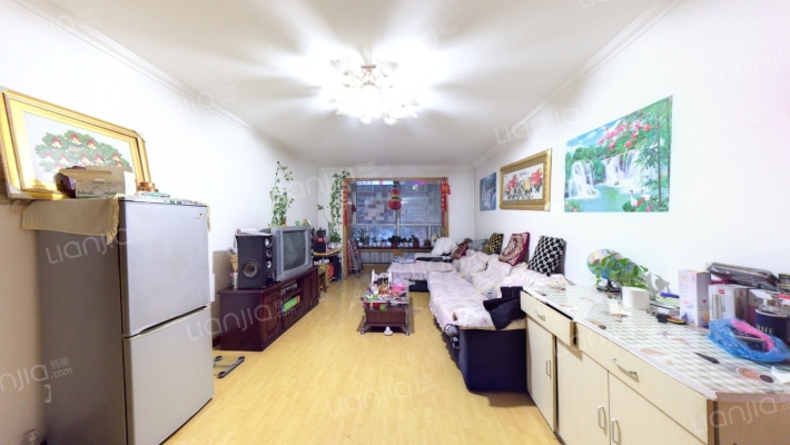 宏盛教师楼二手房实景图