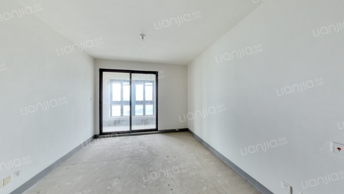 茗悦华庭二手房实景图