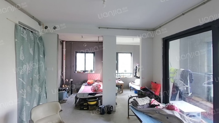 美的龙湖君兰天玺二手房实景图