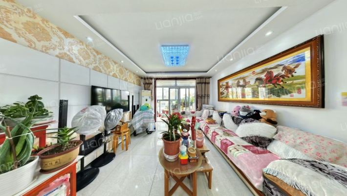 上海假日三期二手房实景图