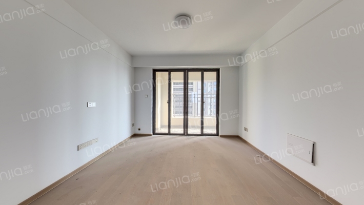 铂珺花园二手房实景图