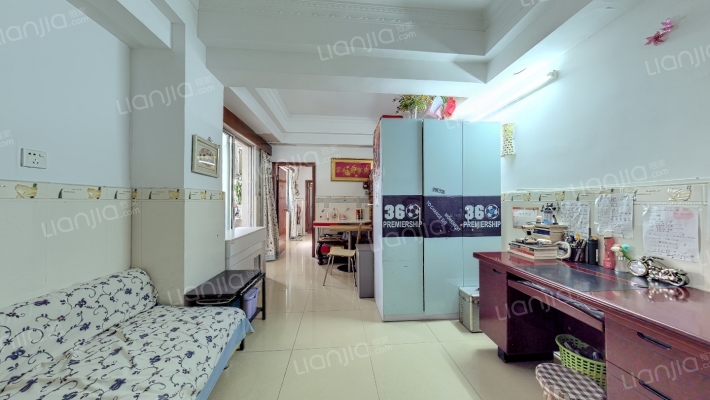 皇家花园二手房实景图