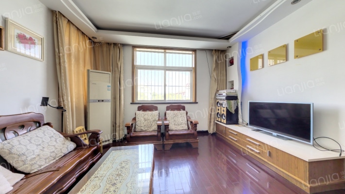 揽月山庄二手房实景图