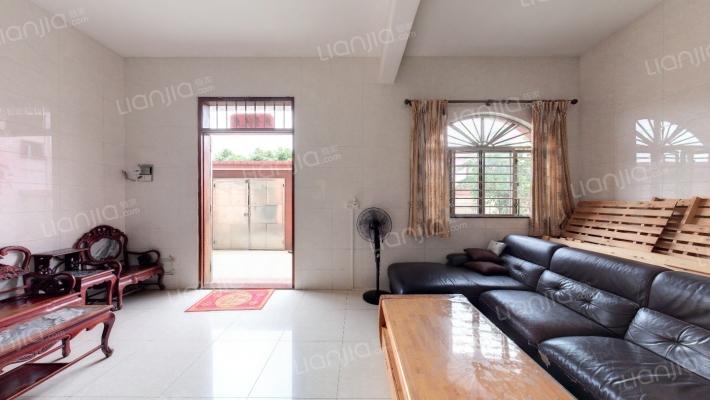 瓦窑头一大街二巷二号二手房实景图