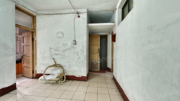 肉联厂家属院二手房实景图