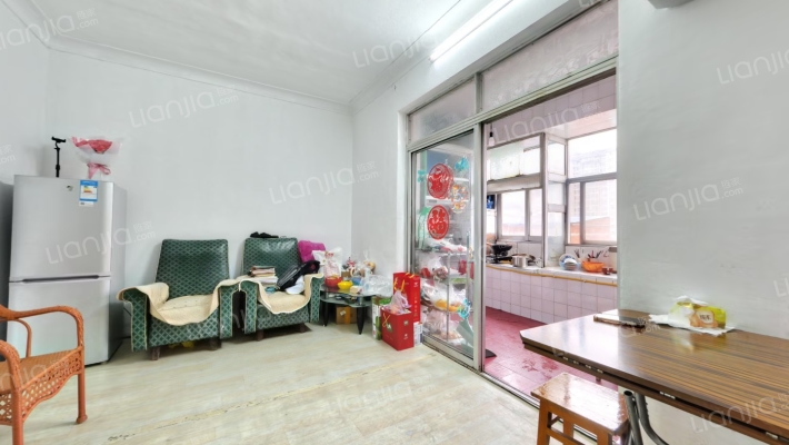 红旗小區二手房实景图