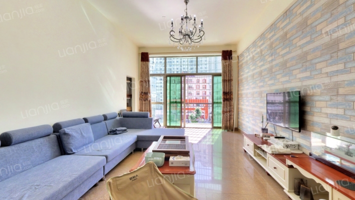 金蓝湾二手房实景图