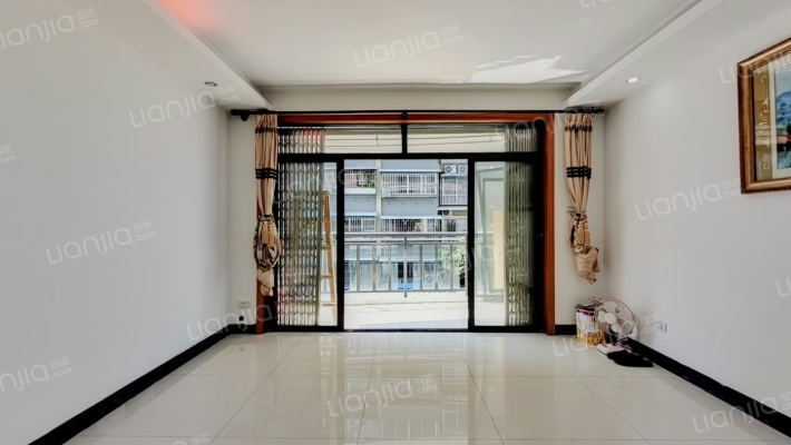 联达雅居一期二手房实景图