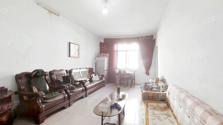 汉江化工厂家属院二手房实景图