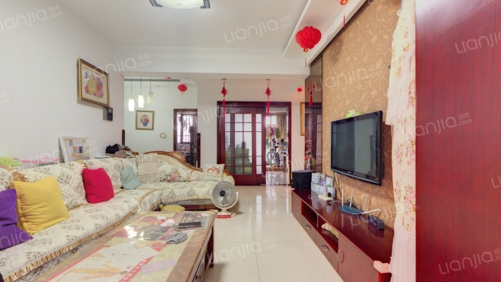 银海金岸二手房实景图