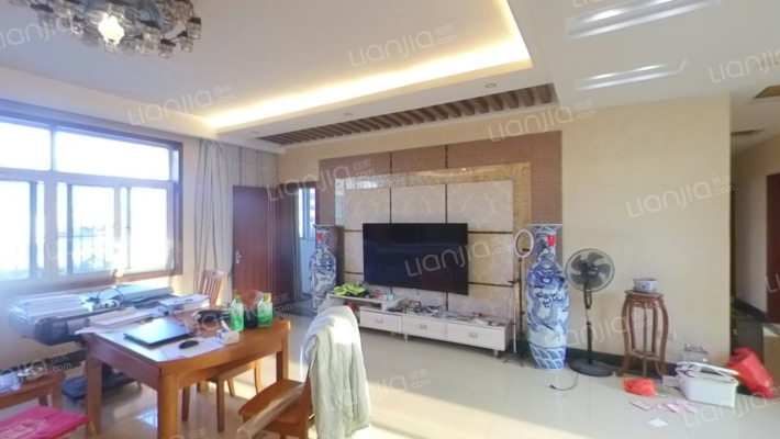 湖北大鹏工程大院二手房实景图