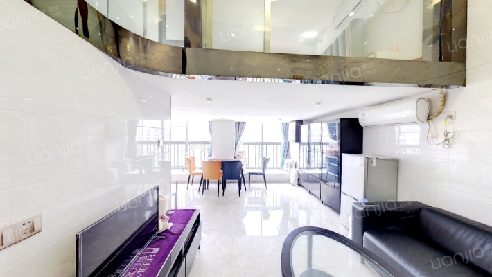 碧河四期水云天公馆二手房实景图