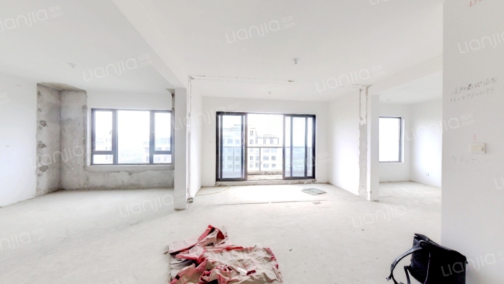 华鸿中央公园1期二手房实景图