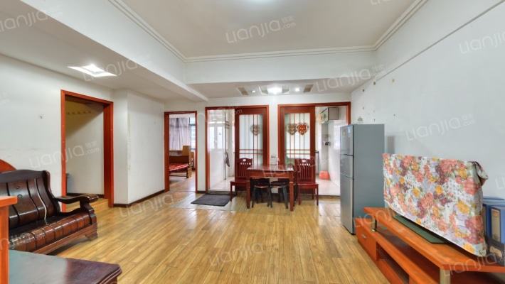 红钢城二手房实景图