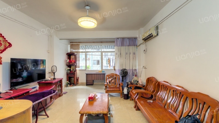 卫国苑二手房实景图