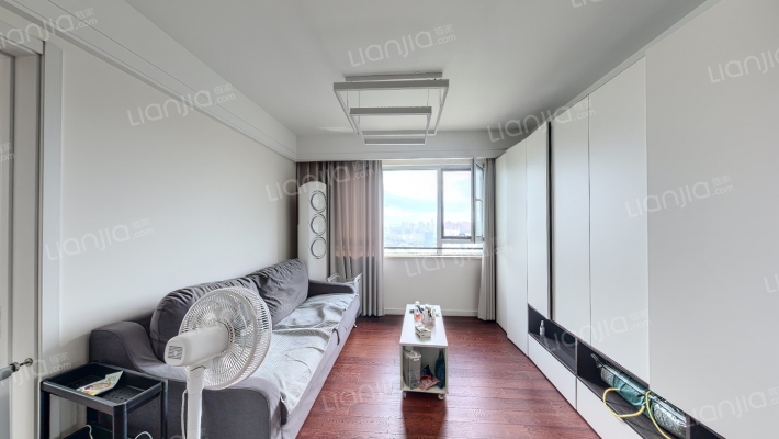 万科海上传奇二手房实景图