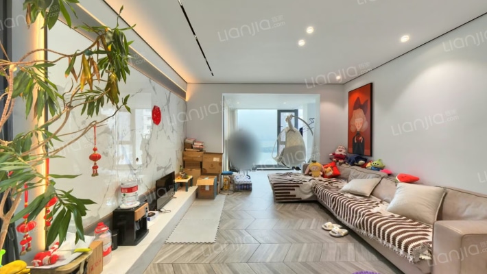 玲珑湾花园四区二手房实景图