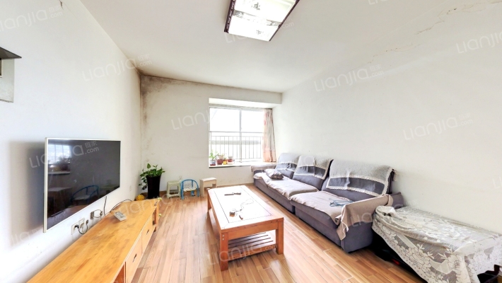 成铁安靖花园二手房实景图