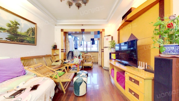 幸福第一公寓二手房实景图