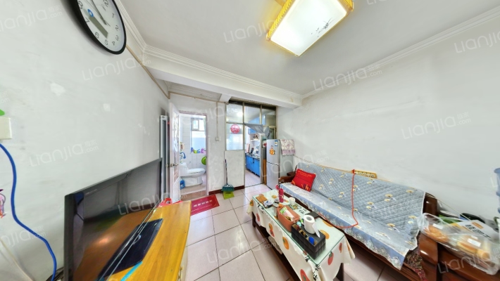 陕建一建集团工人新村小区西院二手房实景图