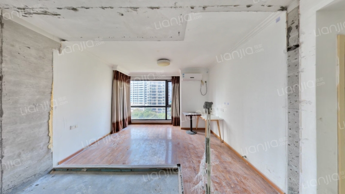 西文南苑二手房实景图