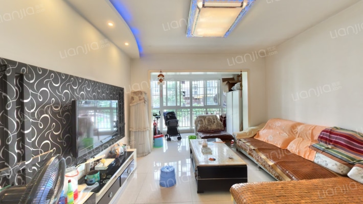 华菲苑二手房实景图