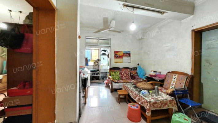 干槐树街8号二手房实景图