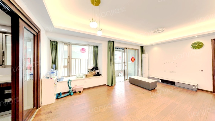 格力地产双子星二手房实景图